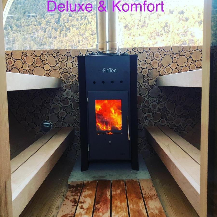 Deluxefort Fuer 10 Gaeste Mit Eigenem Whirlpool Und Fasssauna Imst Extérieur photo