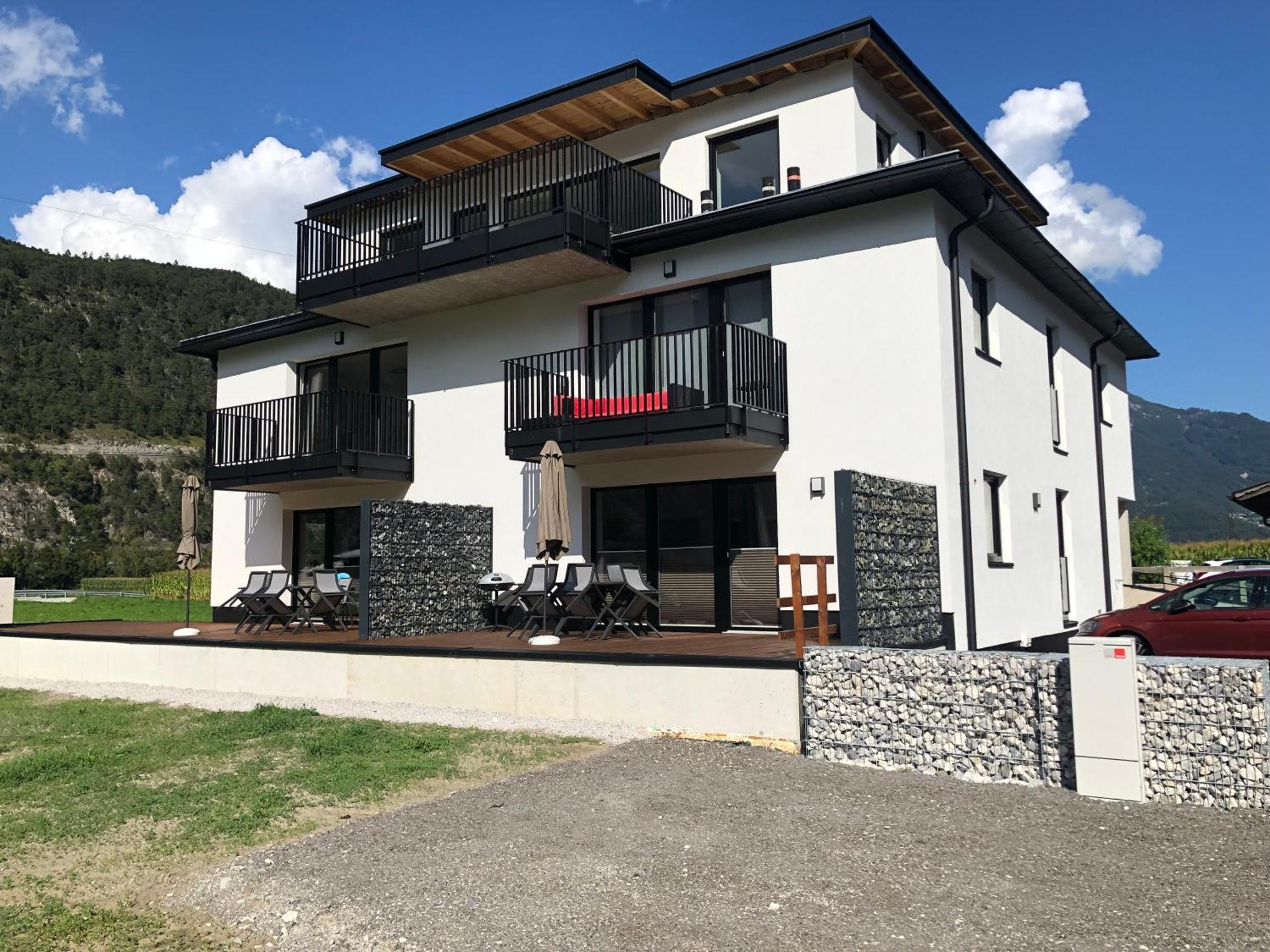 Deluxefort Fuer 10 Gaeste Mit Eigenem Whirlpool Und Fasssauna Imst Extérieur photo